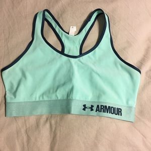 Comfy & cute teal and navy UA Razorback sports bra